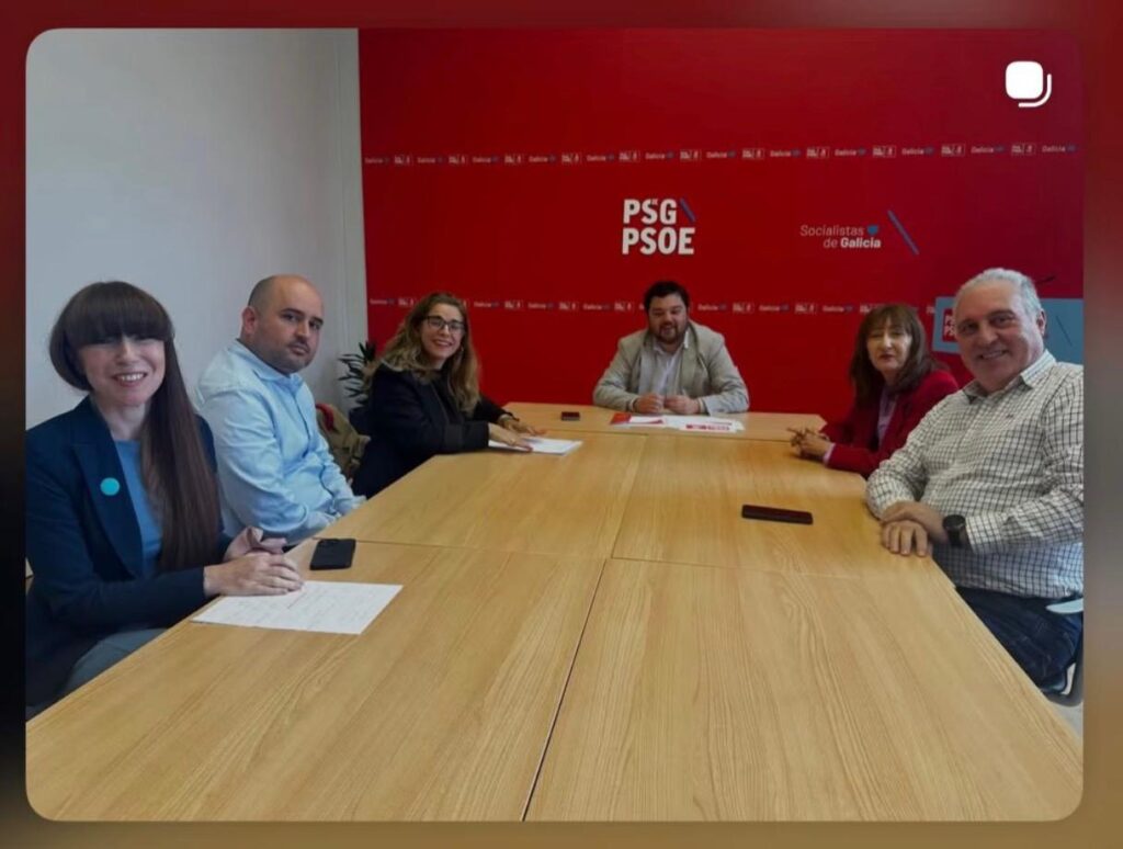 Reunion PSOE Galicia 1024x774 - El Parlamento gallego dice S&Iacute; al Estatuto del M&eacute;dico